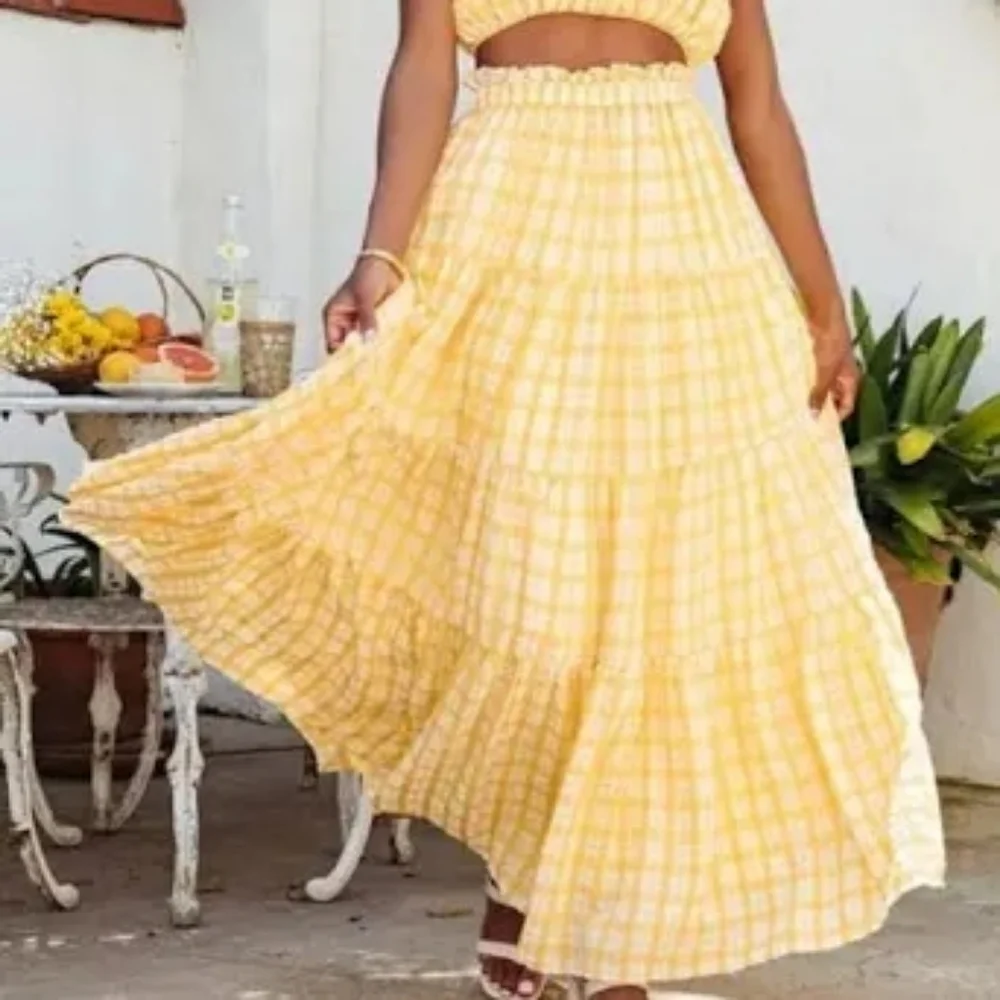 Vici Yellow Two Piece Skirt Set - Picture 15 of 16